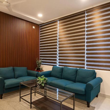 Treebo De Alphabet Gachibowli Hotel Haidarábád Kültér fotó
