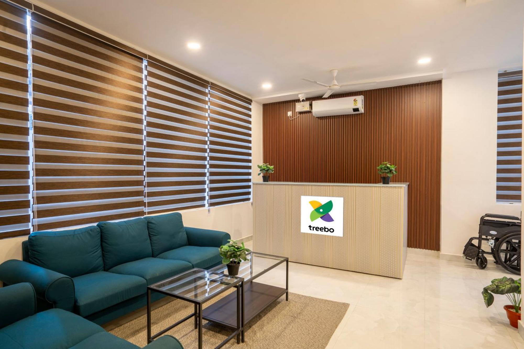Treebo De Alphabet Gachibowli Hotel Haidarábád Kültér fotó